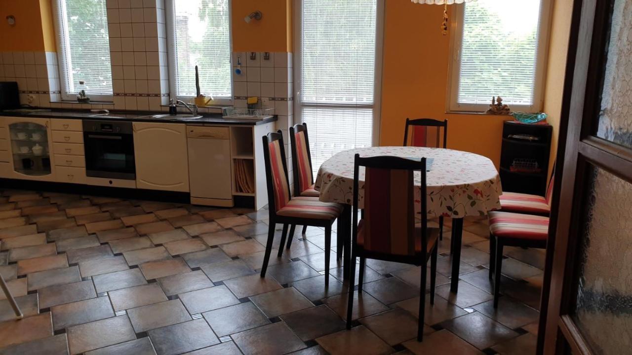 Ilona Apartmanok Балатонбоглар Экстерьер фото