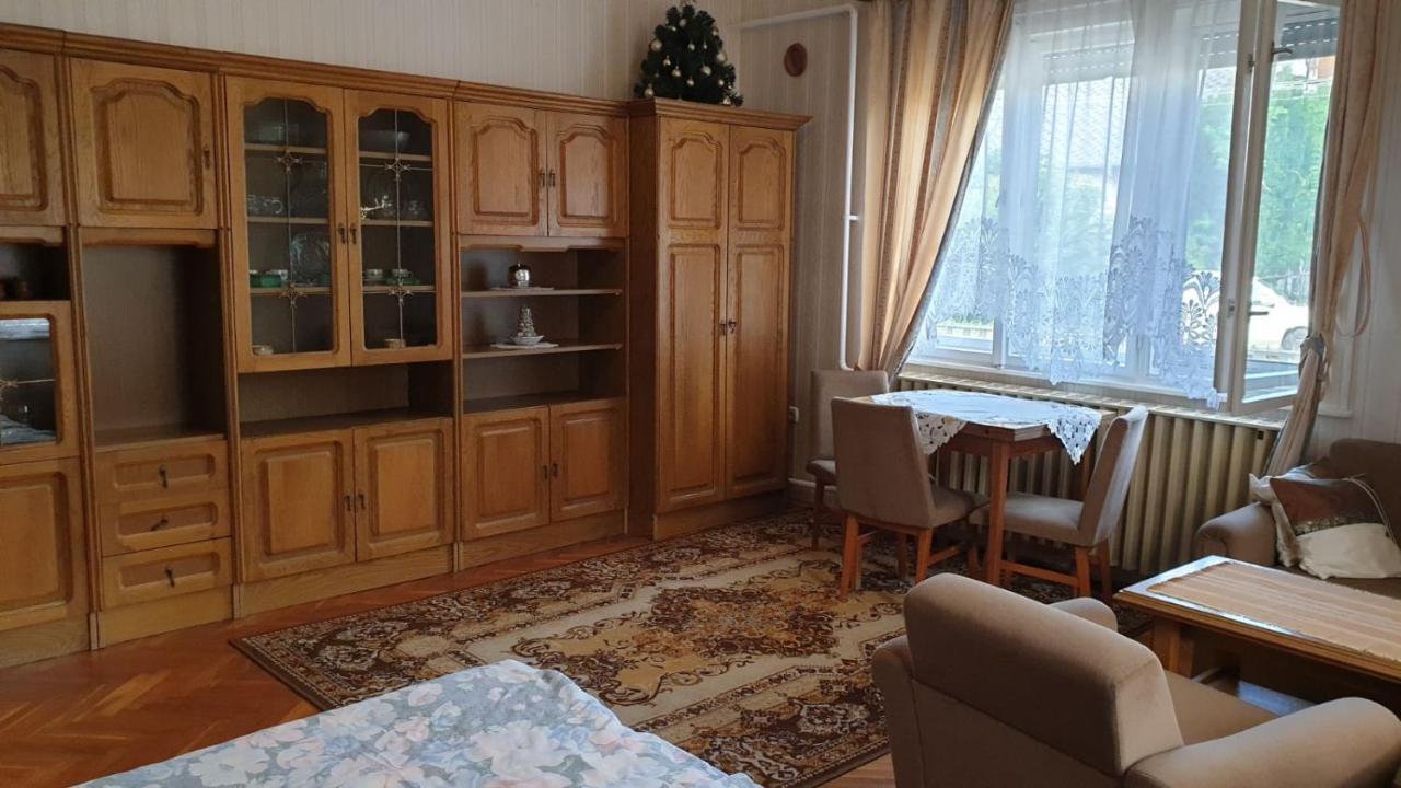 Ilona Apartmanok Балатонбоглар Экстерьер фото