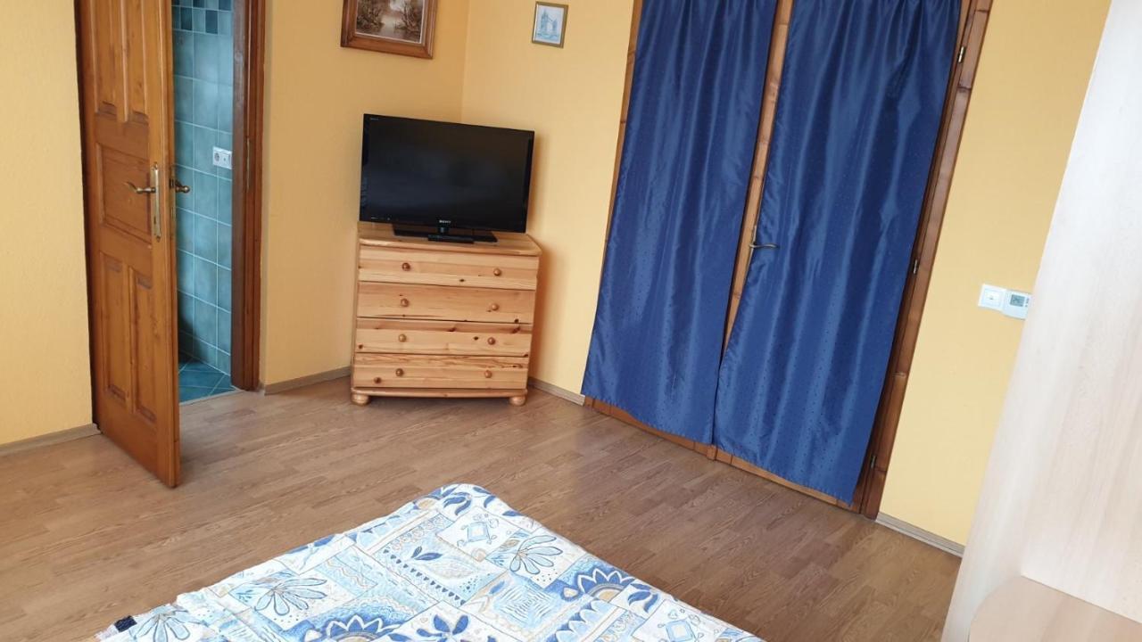 Ilona Apartmanok Балатонбоглар Экстерьер фото