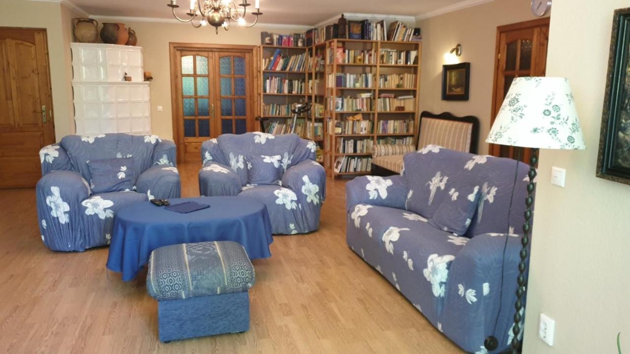 Ilona Apartmanok Балатонбоглар Экстерьер фото