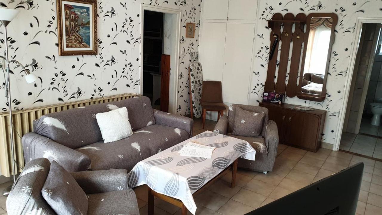 Ilona Apartmanok Балатонбоглар Экстерьер фото