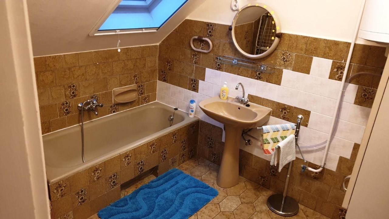 Ilona Apartmanok Балатонбоглар Экстерьер фото